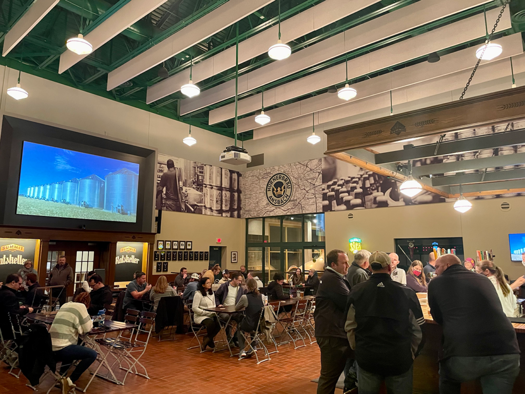 Full Summit Ratskeller Beer Hall for Trivia Mafia in November 2021